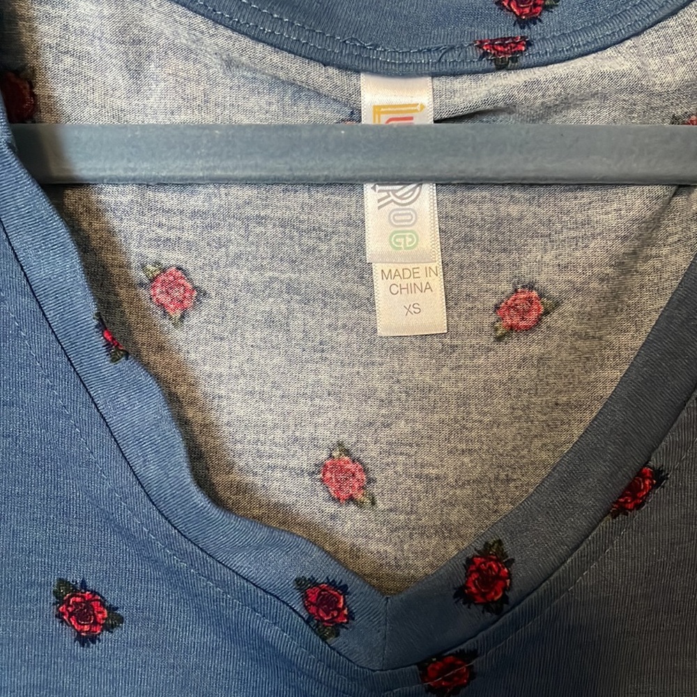 NWT Tee - Picture 2 of 5